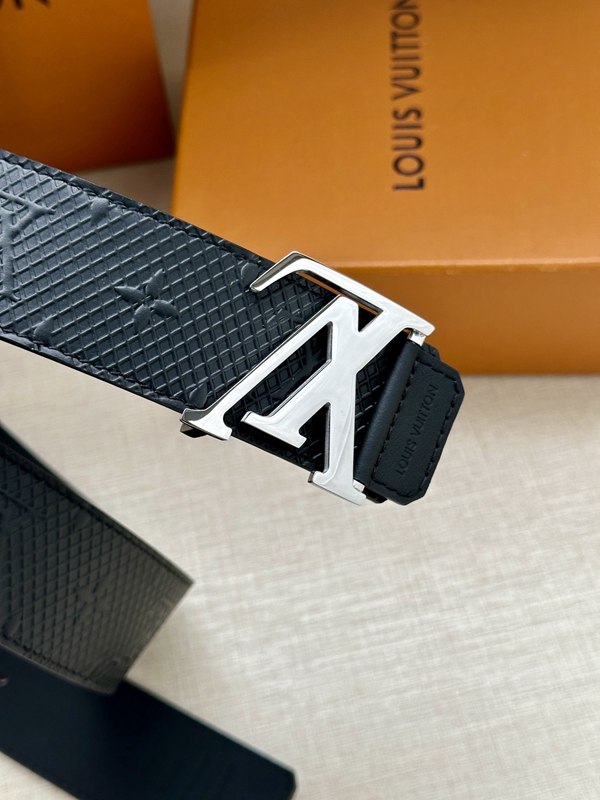 激安ルイヴィトンベルト角部分ディテール